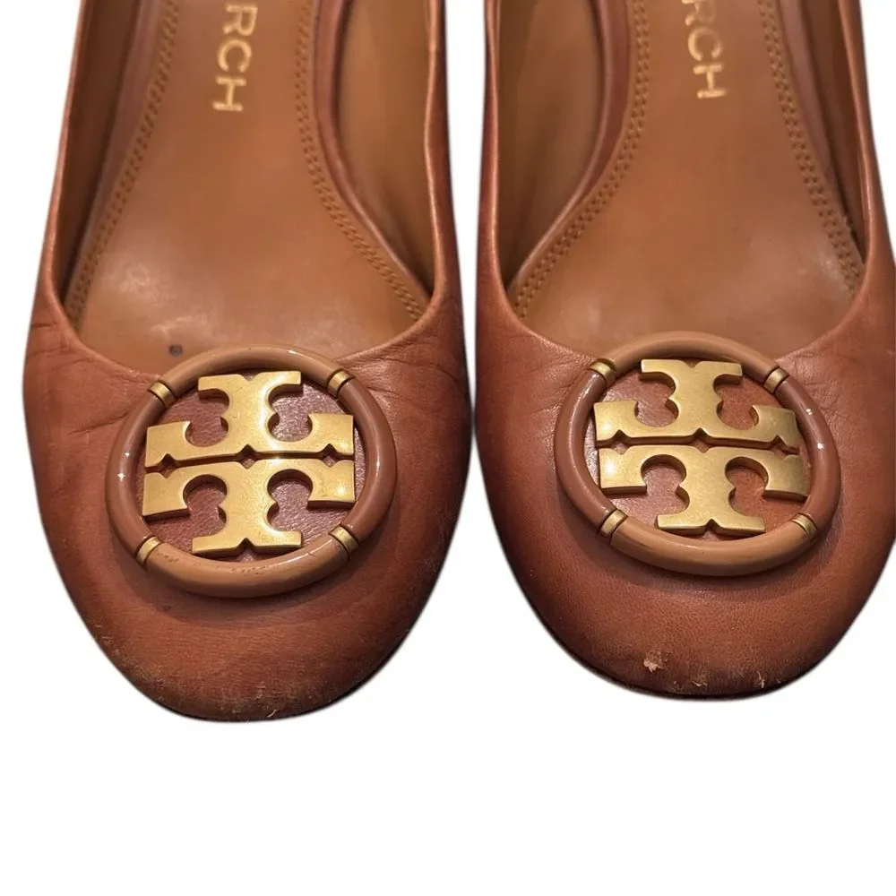 Tory Burch Chelsea Women’s Brown Leather Wedge Pumps